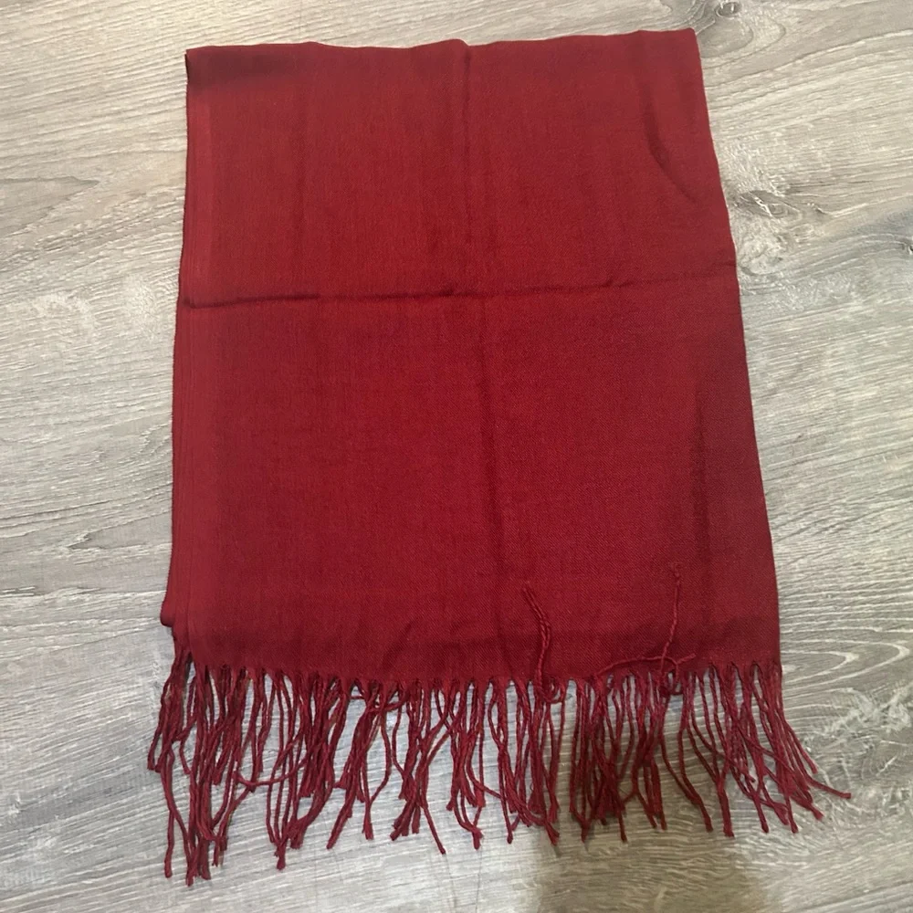 Red Fringe Scarf new with out tags perfect for 2026 trends!